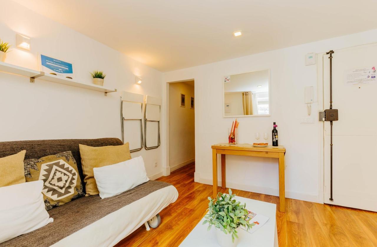 Rent4Rest Bairro Alto Charming 1Bd Apartment リスボン エクステリア 写真