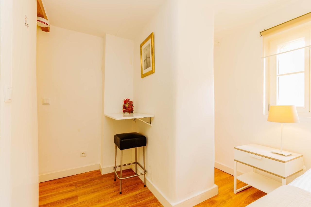 Rent4Rest Bairro Alto Charming 1Bd Apartment リスボン エクステリア 写真